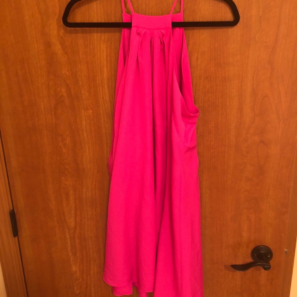 pink dress